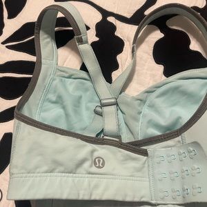 Lululemon bra